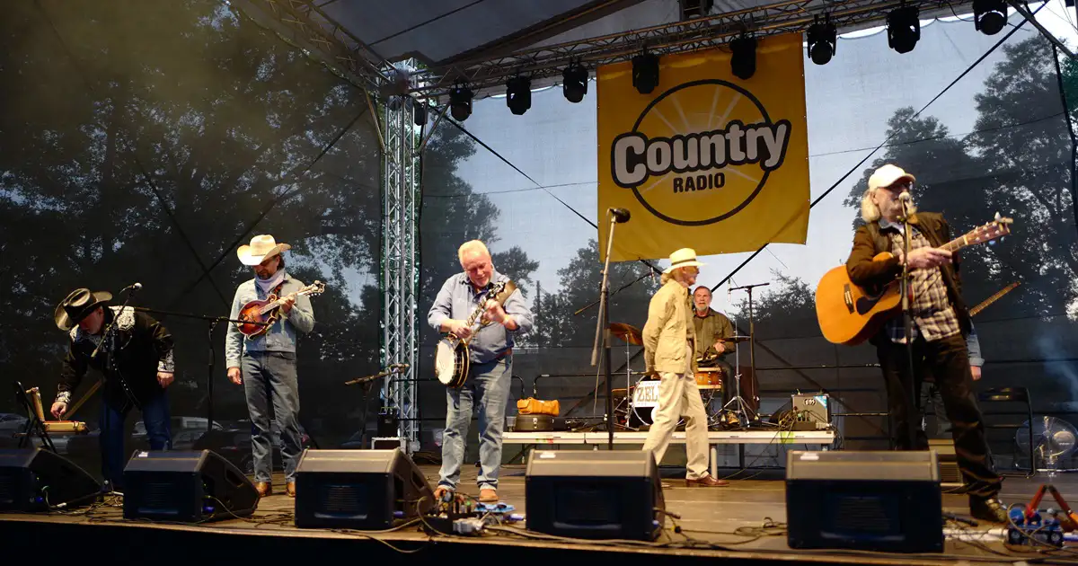 Country fontána - Štafeta partnerských festivalů Porty 2024