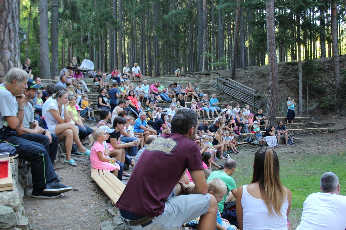 Festival divadla a hudby Kahan / štafeta PFP 2026